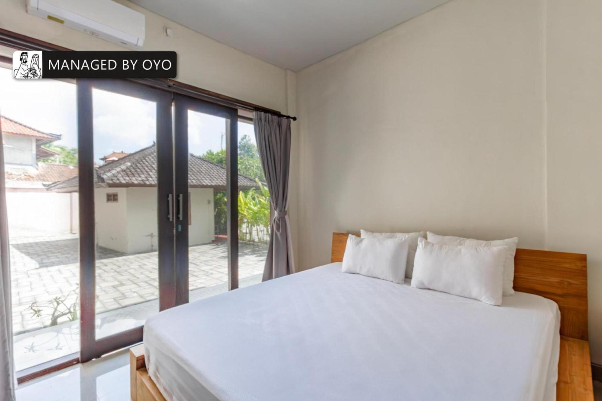 Collection O Near Seminyak Beach Formerly The Kumpi Hotel Exterior foto