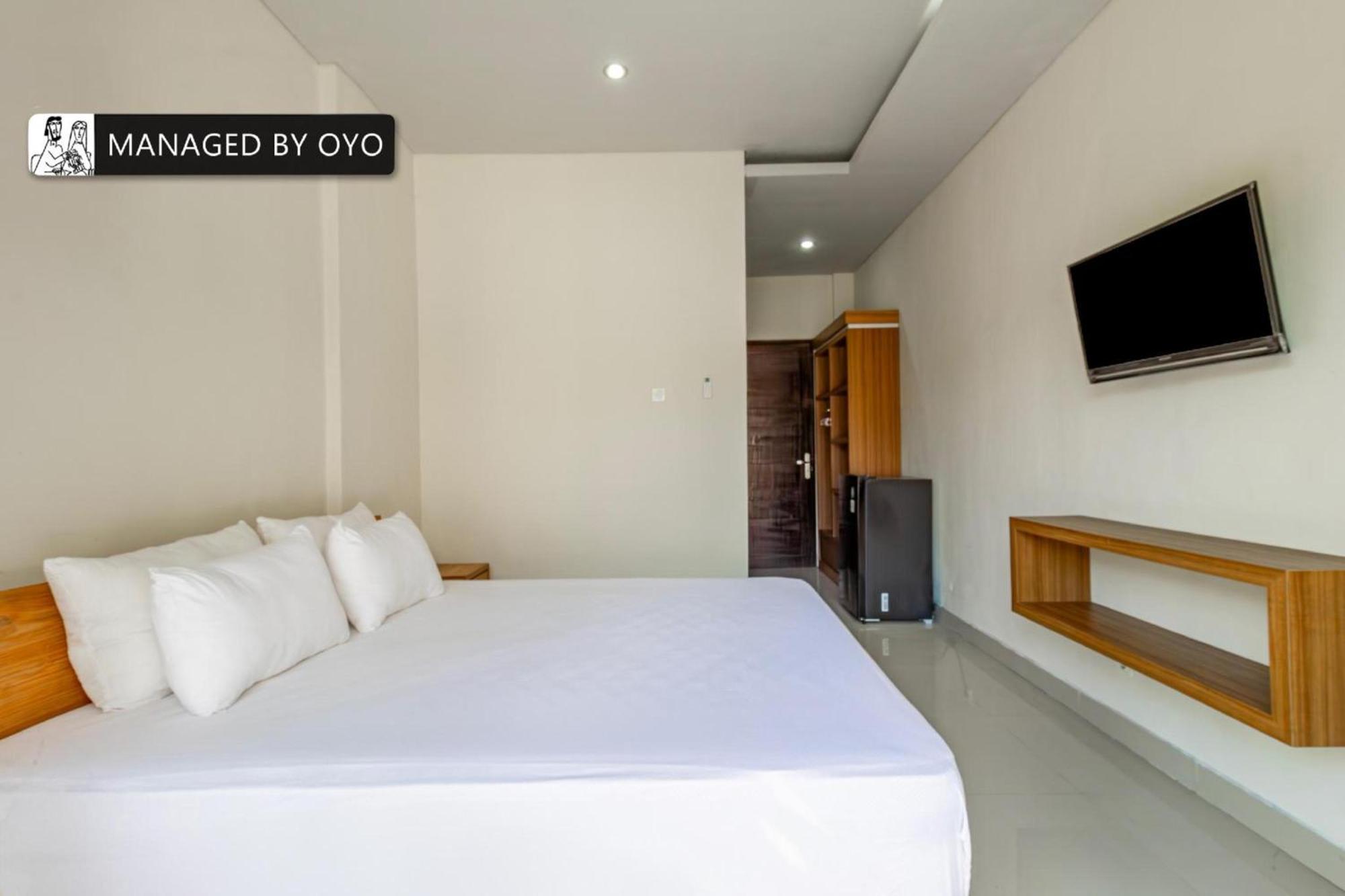 Collection O Near Seminyak Beach Formerly The Kumpi Hotel Exterior foto